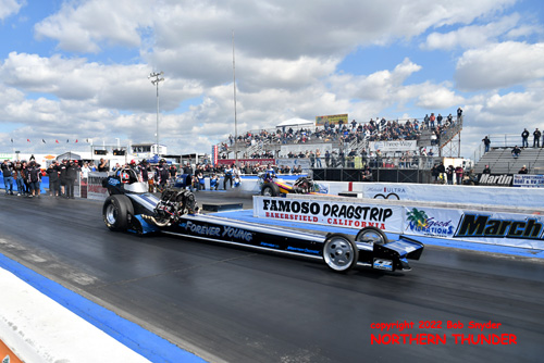 Bret Williamson - 'Forever Young' (near lane) vs 
Brendan Murry - 'Runnin' Wild' (far lane) - NTF